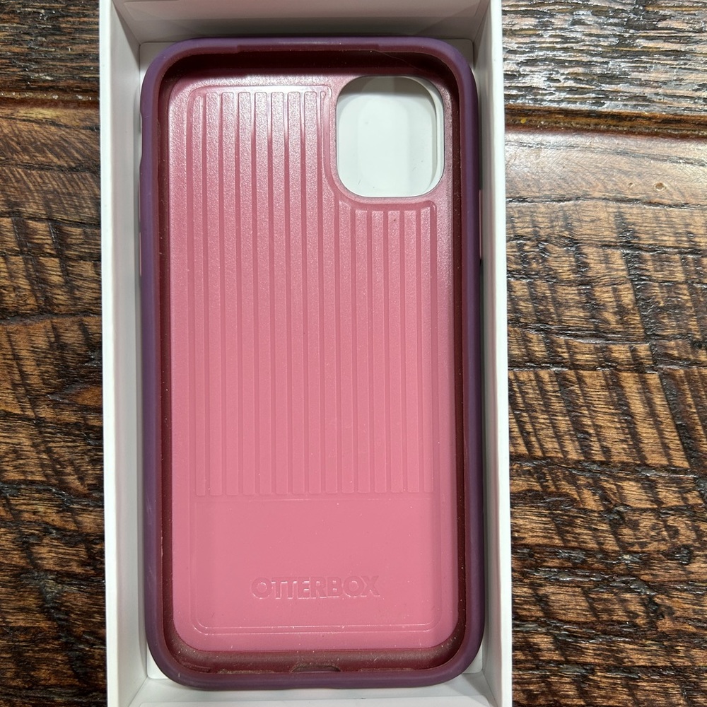 Like new OtterBox Symmetry iPhone 11 case